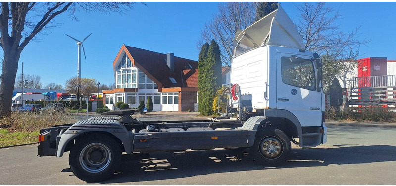 Mercedes-Benz 1328 SZM Atego - Vetopöytäauto: kuva Mercedes-Benz 1328 SZM Atego - Vetopöytäauto Mercedes-Benz 1328 SZM Atego - Vetopöytäauto: kuva Mercedes-Benz 1328 SZM Atego - Vetopöytäauto