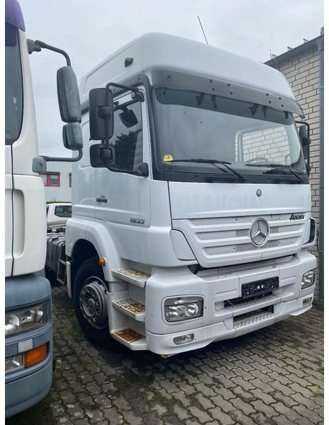 Mercedes-Benz 1833LS G.Haus/Hochdach - Vetopöytäauto: kuva Mercedes-Benz 1833LS G.Haus/Hochdach - Vetopöytäauto Mercedes-Benz 1833LS G.Haus/Hochdach - Vetopöytäauto: kuva Mercedes-Benz 1833LS G.Haus/Hochdach - Vetopöytäauto