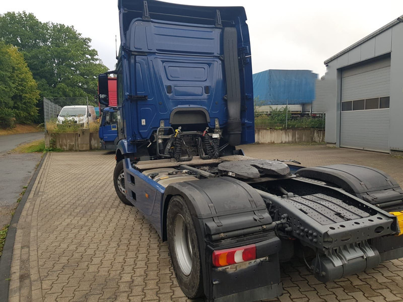 Mercedes-Benz Actros 1845 LS Vollspoiler - Vetopöytäauto: kuva Mercedes-Benz Actros 1845 LS Vollspoiler - Vetopöytäauto Mercedes-Benz Actros 1845 LS Vollspoiler - Vetopöytäauto: kuva Mercedes-Benz Actros 1845 LS Vollspoiler - Vetopöytäauto