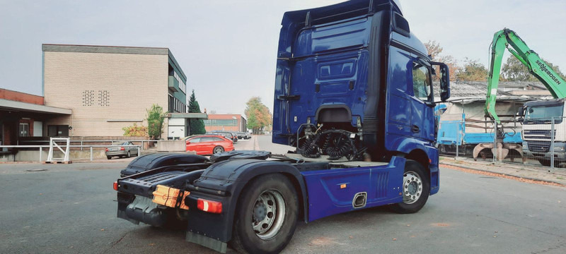 Mercedes-Benz Actros 1845 LS Vollspoiler - Vetopöytäauto: kuva Mercedes-Benz Actros 1845 LS Vollspoiler - Vetopöytäauto Mercedes-Benz Actros 1845 LS Vollspoiler - Vetopöytäauto: kuva Mercedes-Benz Actros 1845 LS Vollspoiler - Vetopöytäauto