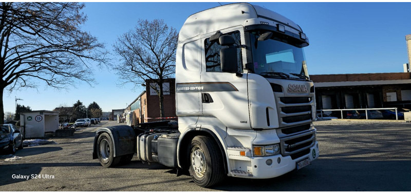 Scania R440 SZM - Vetopöytäauto: kuva Scania R440 SZM - Vetopöytäauto Scania R440 SZM - Vetopöytäauto: kuva Scania R440 SZM - Vetopöytäauto