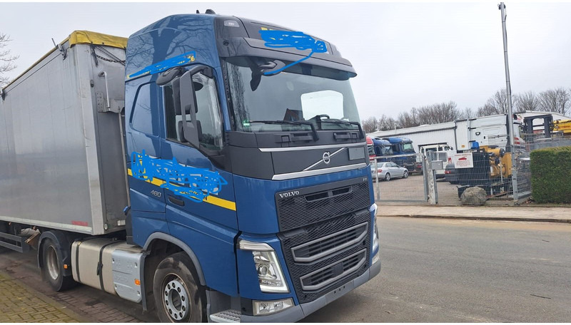Volvo FH 460 - Vetopöytäauto: kuva Volvo FH 460 - Vetopöytäauto Volvo FH 460 - Vetopöytäauto: kuva Volvo FH 460 - Vetopöytäauto