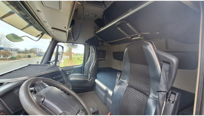Vetopöytäauto Volvo FH 540 8x4: kuva Vetopöytäauto Volvo FH 540 8x4