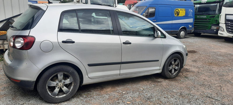 Volkswagen Golf Plus 1.9 TDI DSG DPF Comfortline - Viistoperä: kuva Volkswagen Golf Plus 1.9 TDI DSG DPF Comfortline - Viistoperä Volkswagen Golf Plus 1.9 TDI DSG DPF Comfortline - Viistoperä: kuva Volkswagen Golf Plus 1.9 TDI DSG DPF Comfortline - Viistoperä