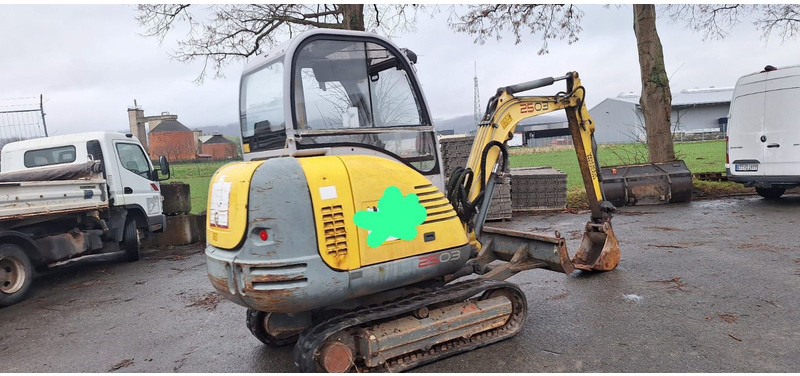 WACKER NEUSON Wacker Neuson 2503-WD Radbagger - Minikuormaaja: kuva WACKER NEUSON Wacker Neuson 2503-WD Radbagger - Minikuormaaja WACKER NEUSON Wacker Neuson 2503-WD Radbagger - Minikuormaaja: kuva WACKER NEUSON Wacker Neuson 2503-WD Radbagger - Minikuormaaja