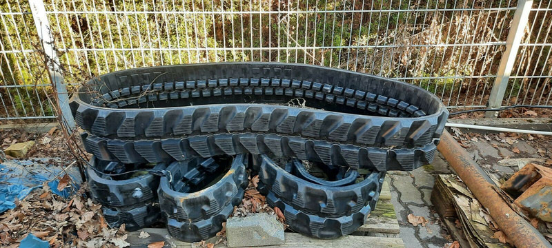Yanmar Gummiketten für Minibagger - Telaketju: kuva Yanmar Gummiketten für Minibagger - Telaketju Yanmar Gummiketten für Minibagger - Telaketju: kuva Yanmar Gummiketten für Minibagger - Telaketju
