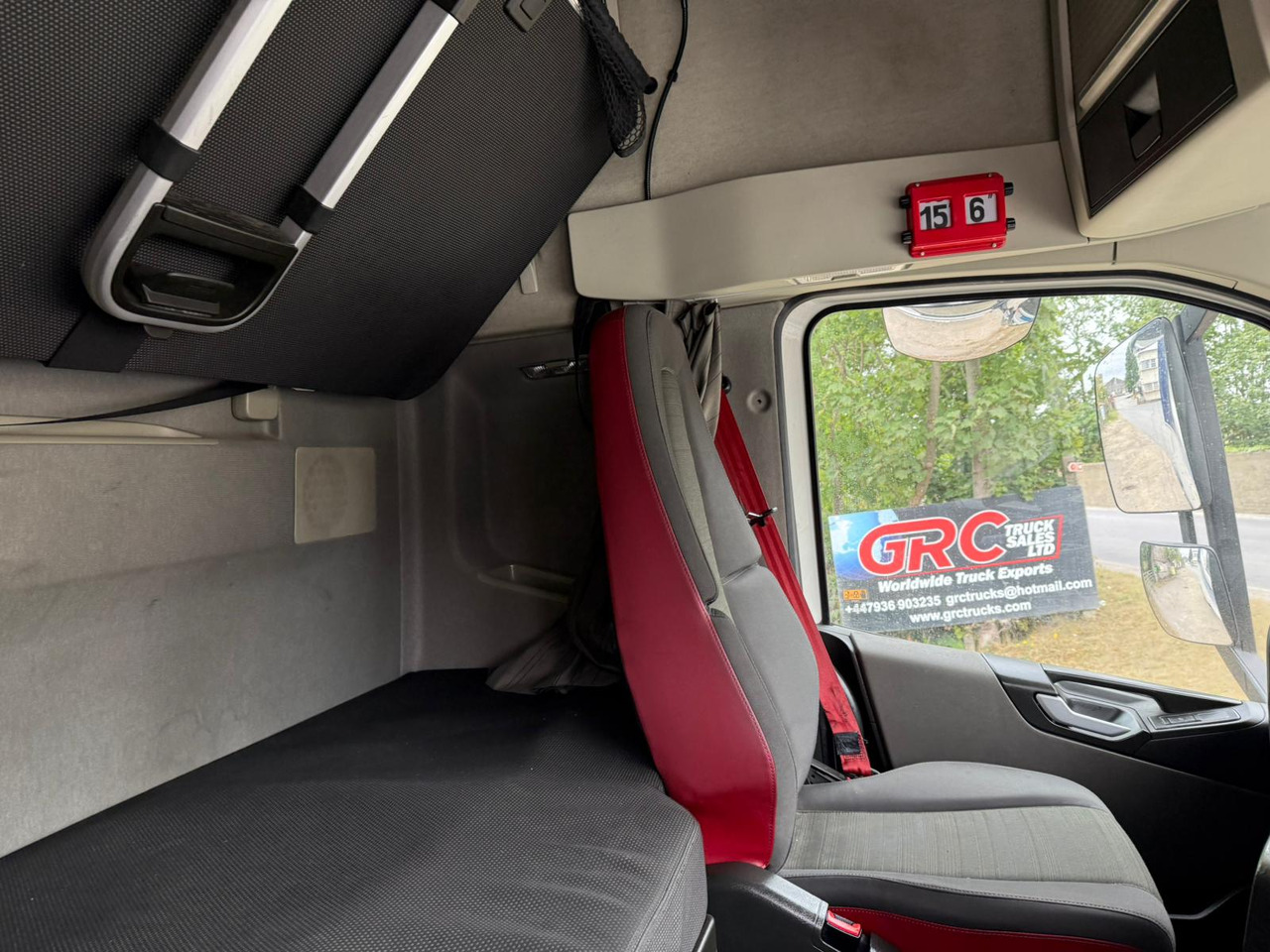 Vetopöytäauto 2016 Volvo FH 460 Tractor Unit: kuva Vetopöytäauto 2016 Volvo FH 460 Tractor Unit Vetopöytäauto 2016 Volvo FH 460 Tractor Unit: kuva Vetopöytäauto 2016 Volvo FH 460 Tractor Unit