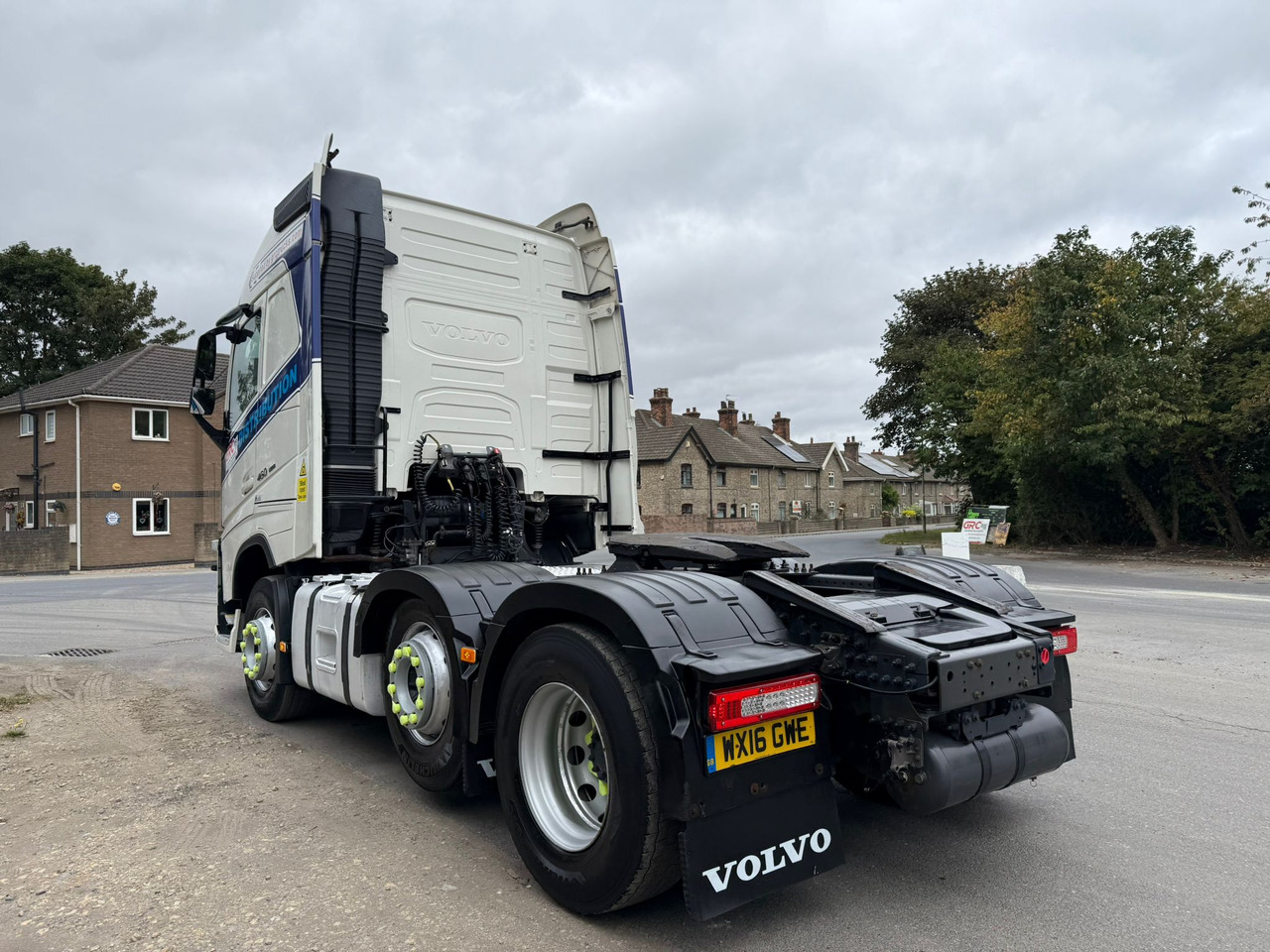 Vetopöytäauto 2016 Volvo FH 460 Tractor Unit: kuva Vetopöytäauto 2016 Volvo FH 460 Tractor Unit Vetopöytäauto 2016 Volvo FH 460 Tractor Unit: kuva Vetopöytäauto 2016 Volvo FH 460 Tractor Unit