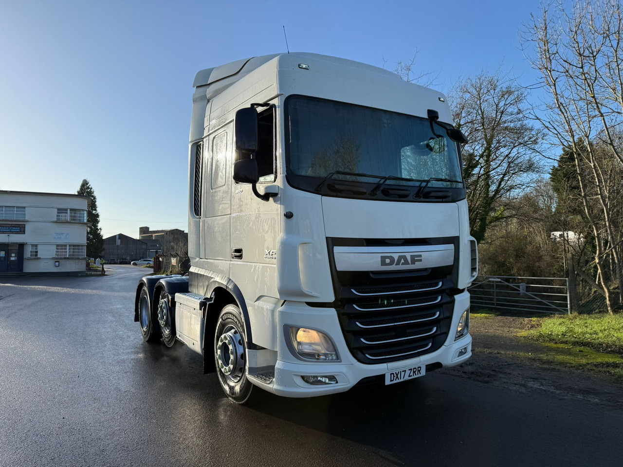 2017 DAF XF Tractor unit - Vetopöytäauto: kuva 2017 DAF XF Tractor unit - Vetopöytäauto 2017 DAF XF Tractor unit - Vetopöytäauto: kuva 2017 DAF XF Tractor unit - Vetopöytäauto