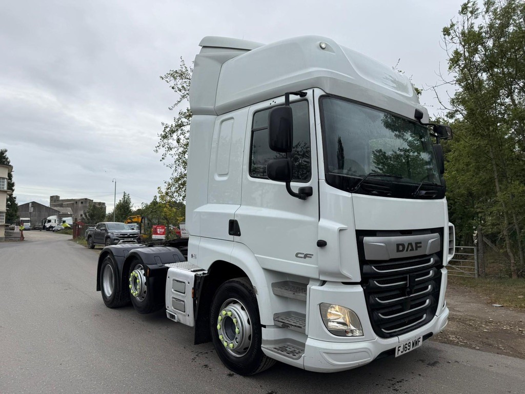 2019 DAF CF 480 Tractor Unit - Vetopöytäauto: kuva 2019 DAF CF 480 Tractor Unit - Vetopöytäauto 2019 DAF CF 480 Tractor Unit - Vetopöytäauto: kuva 2019 DAF CF 480 Tractor Unit - Vetopöytäauto