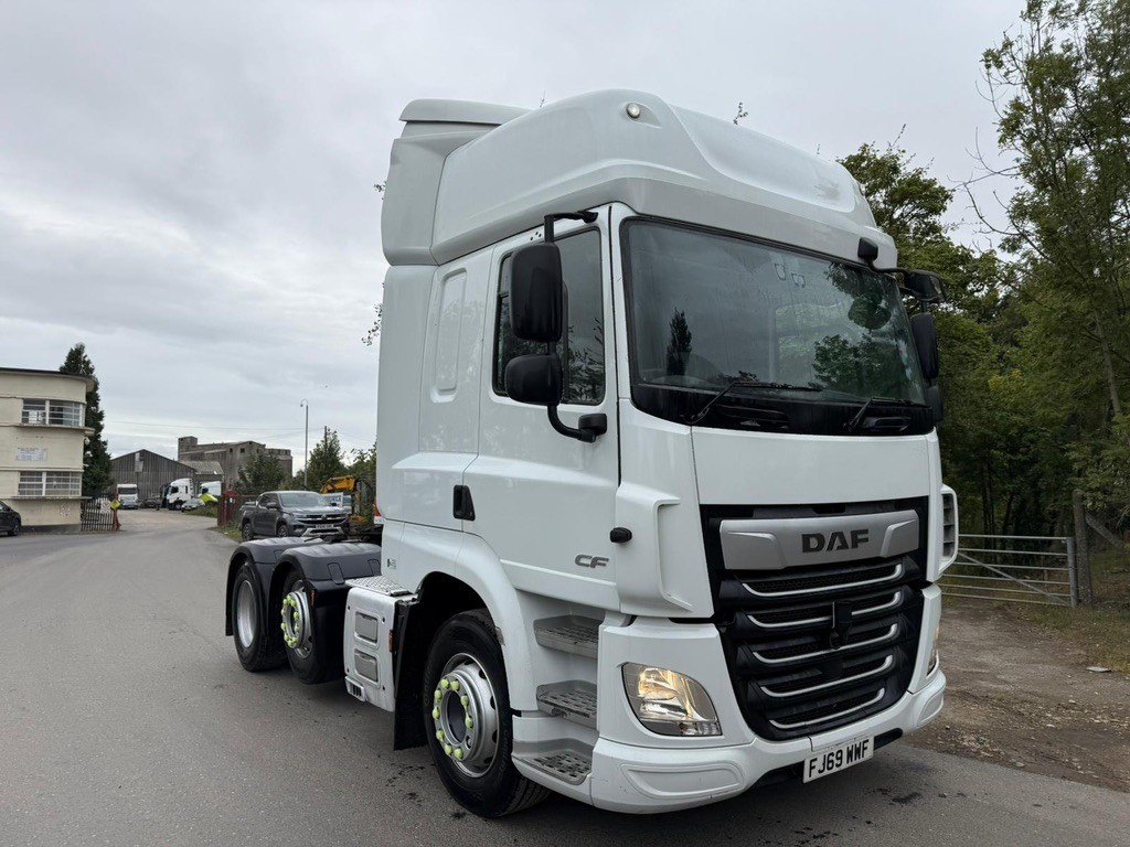 2019 DAF CF 480 Tractor Unit - Vetopöytäauto: kuva 2019 DAF CF 480 Tractor Unit - Vetopöytäauto 2019 DAF CF 480 Tractor Unit - Vetopöytäauto: kuva 2019 DAF CF 480 Tractor Unit - Vetopöytäauto