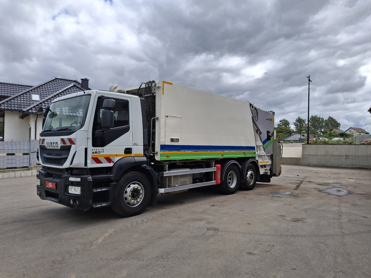 IVECO Euro 6 Śmieciarka Zweikammer-Müllwagen FAUN SL5 TR2L - Roska-auto: kuva IVECO Euro 6 Śmieciarka Zweikammer-Müllwagen FAUN SL5 TR2L - Roska-auto IVECO Euro 6 Śmieciarka Zweikammer-Müllwagen FAUN SL5 TR2L - Roska-auto: kuva IVECO Euro 6 Śmieciarka Zweikammer-Müllwagen FAUN SL5 TR2L - Roska-auto