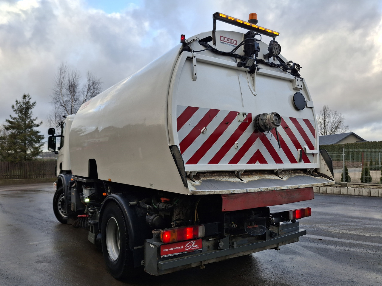 SCANIA 94G Zamiatarka Kehrmaschine BUCHER L/R Frontbürste 2 Motoren Odchwaszczarka Przednia Szczotka - Lakaisuauto: kuva SCANIA 94G Zamiatarka Kehrmaschine BUCHER L/R Frontbürste 2 Motoren Odchwaszczarka Przednia Szczotka - Lakaisuauto SCANIA 94G Zamiatarka Kehrmaschine BUCHER L/R Frontbürste 2 Motoren Odchwaszczarka Przednia Szczotka - Lakaisuauto: kuva SCANIA 94G Zamiatarka Kehrmaschine BUCHER L/R Frontbürste 2 Motoren Odchwaszczarka Przednia Szczotka - Lakaisuauto