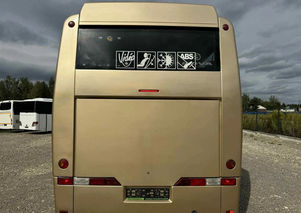 Bova Futura FLD - Turistibussi: kuva Bova Futura FLD - Turistibussi Bova Futura FLD - Turistibussi: kuva Bova Futura FLD - Turistibussi