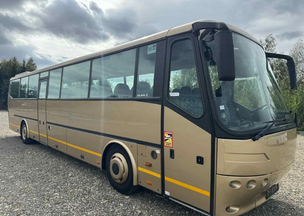 Bova Futura FLD - Turistibussi: kuva Bova Futura FLD - Turistibussi Bova Futura FLD - Turistibussi: kuva Bova Futura FLD - Turistibussi