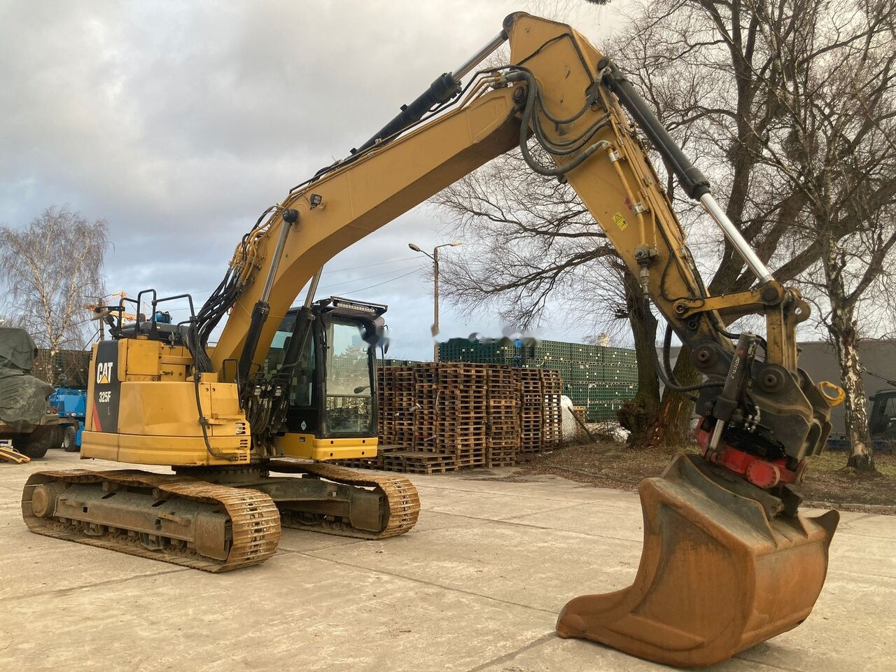 Caterpillar 325 F LCR Rototylt - Telakaivukone: kuva Caterpillar 325 F LCR Rototylt - Telakaivukone Caterpillar 325 F LCR Rototylt - Telakaivukone: kuva Caterpillar 325 F LCR Rototylt - Telakaivukone