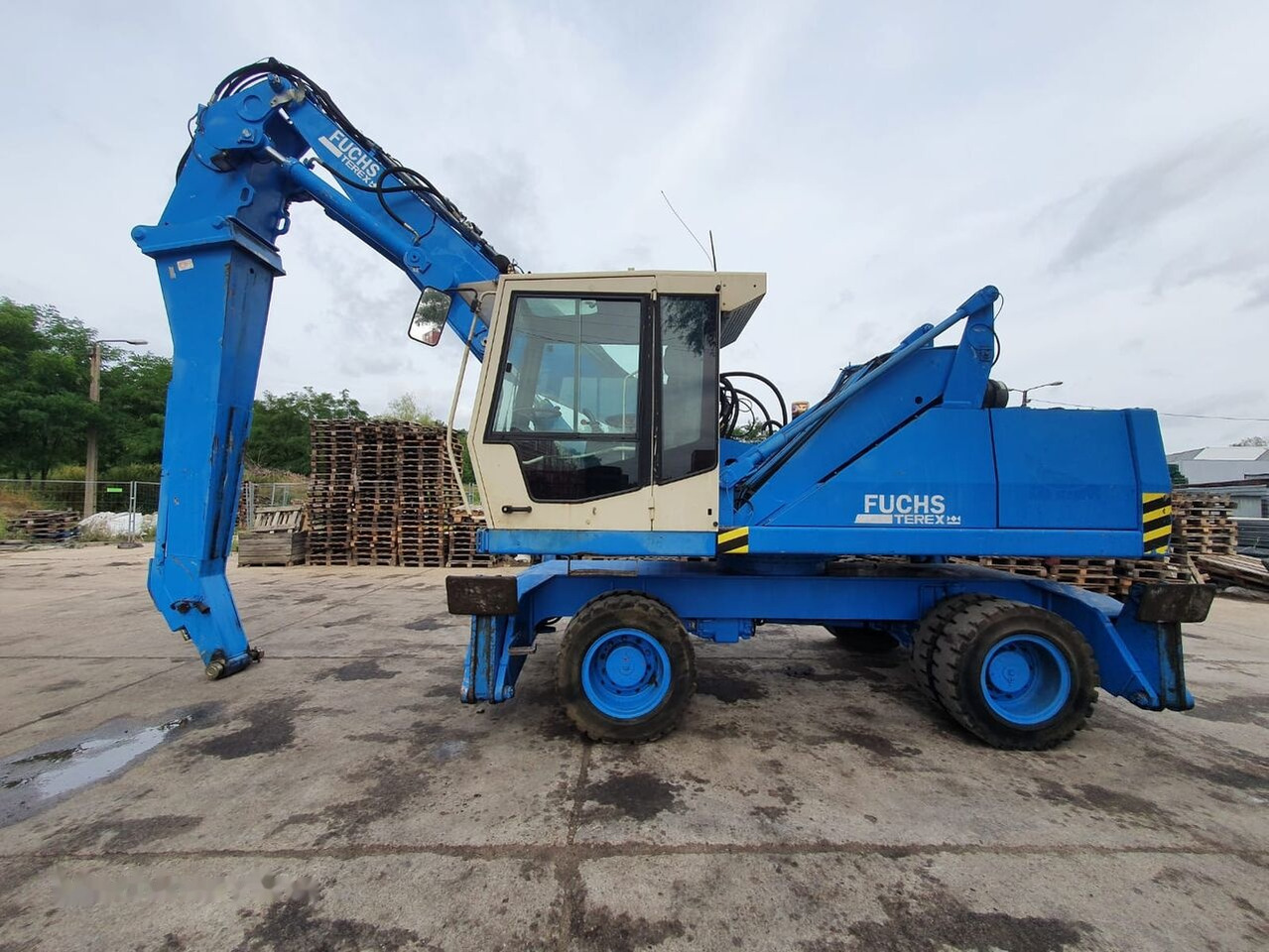 Fuchs MHL 340C FQC Generator - Materiaalinkäsittelykone: kuva Fuchs MHL 340C FQC Generator - Materiaalinkäsittelykone Fuchs MHL 340C FQC Generator - Materiaalinkäsittelykone: kuva Fuchs MHL 340C FQC Generator - Materiaalinkäsittelykone