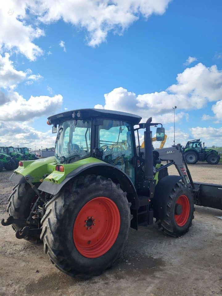Claas Claas Arion 530 - Traktori: kuva Claas Claas Arion 530 - Traktori Claas Claas Arion 530 - Traktori: kuva Claas Claas Arion 530 - Traktori