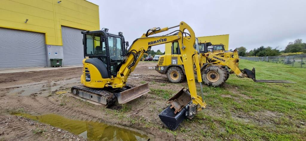 Komatsu PC 30 MR-5 - Minikuormaaja: kuva Komatsu PC 30 MR-5 - Minikuormaaja Komatsu PC 30 MR-5 - Minikuormaaja: kuva Komatsu PC 30 MR-5 - Minikuormaaja
