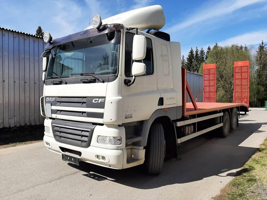 DAF 85.410 6X2 CAR TRANSPORTER - Kuljetin kuorma-auto: kuva DAF 85.410 6X2 CAR TRANSPORTER - Kuljetin kuorma-auto DAF 85.410 6X2 CAR TRANSPORTER - Kuljetin kuorma-auto: kuva DAF 85.410 6X2 CAR TRANSPORTER - Kuljetin kuorma-auto
