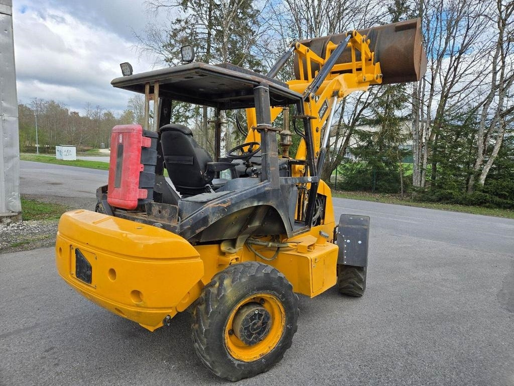 JCB 2CX - Pyöräkuormaaja: kuva JCB 2CX - Pyöräkuormaaja JCB 2CX - Pyöräkuormaaja: kuva JCB 2CX - Pyöräkuormaaja