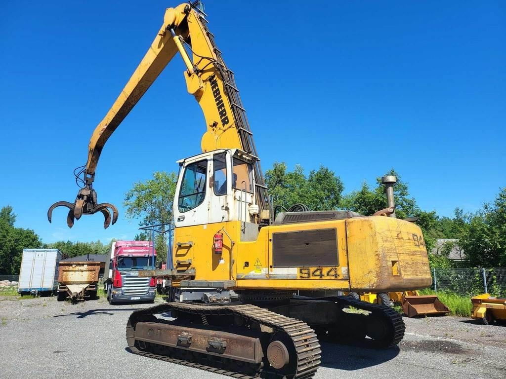 Liebherr R944C EW LITRONIC - Telakaivukone: kuva Liebherr R944C EW LITRONIC - Telakaivukone Liebherr R944C EW LITRONIC - Telakaivukone: kuva Liebherr R944C EW LITRONIC - Telakaivukone