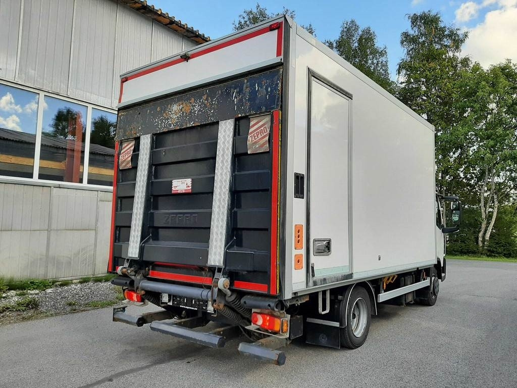 Renault D CAB 4X2 EURO6 - Umpikori kuorma-auto: kuva Renault D CAB 4X2 EURO6 - Umpikori kuorma-auto Renault D CAB 4X2 EURO6 - Umpikori kuorma-auto: kuva Renault D CAB 4X2 EURO6 - Umpikori kuorma-auto