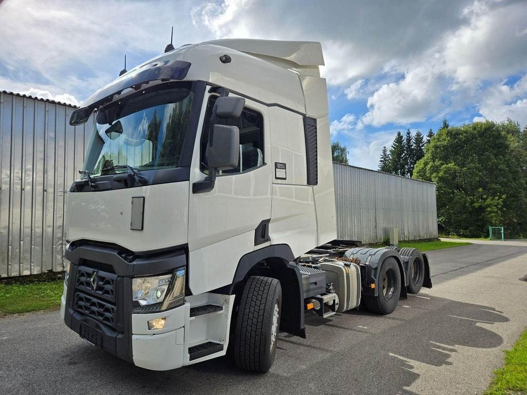 Renault T520 6X2 - Vetopöytäauto: kuva Renault T520 6X2 - Vetopöytäauto Renault T520 6X2 - Vetopöytäauto: kuva Renault T520 6X2 - Vetopöytäauto