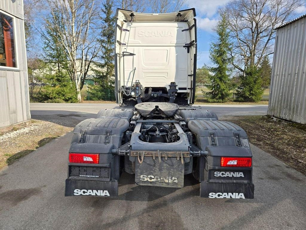 Scania R540 6X2 RETARDER  - Vetopöytäauto: kuva Scania R540 6X2 RETARDER  - Vetopöytäauto Scania R540 6X2 RETARDER  - Vetopöytäauto: kuva Scania R540 6X2 RETARDER  - Vetopöytäauto