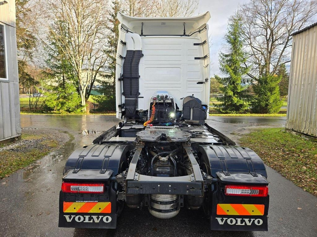 Volvo FM500 4X2 - Vetopöytäauto: kuva Volvo FM500 4X2 - Vetopöytäauto Volvo FM500 4X2 - Vetopöytäauto: kuva Volvo FM500 4X2 - Vetopöytäauto