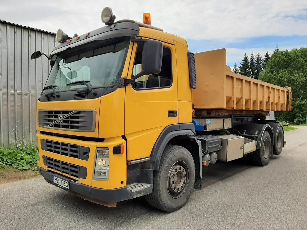 Volvo FM12 460 6X2 JOAB 338kW - Koukkulava kuorma-auto: kuva Volvo FM12 460 6X2 JOAB 338kW - Koukkulava kuorma-auto Volvo FM12 460 6X2 JOAB 338kW - Koukkulava kuorma-auto: kuva Volvo FM12 460 6X2 JOAB 338kW - Koukkulava kuorma-auto