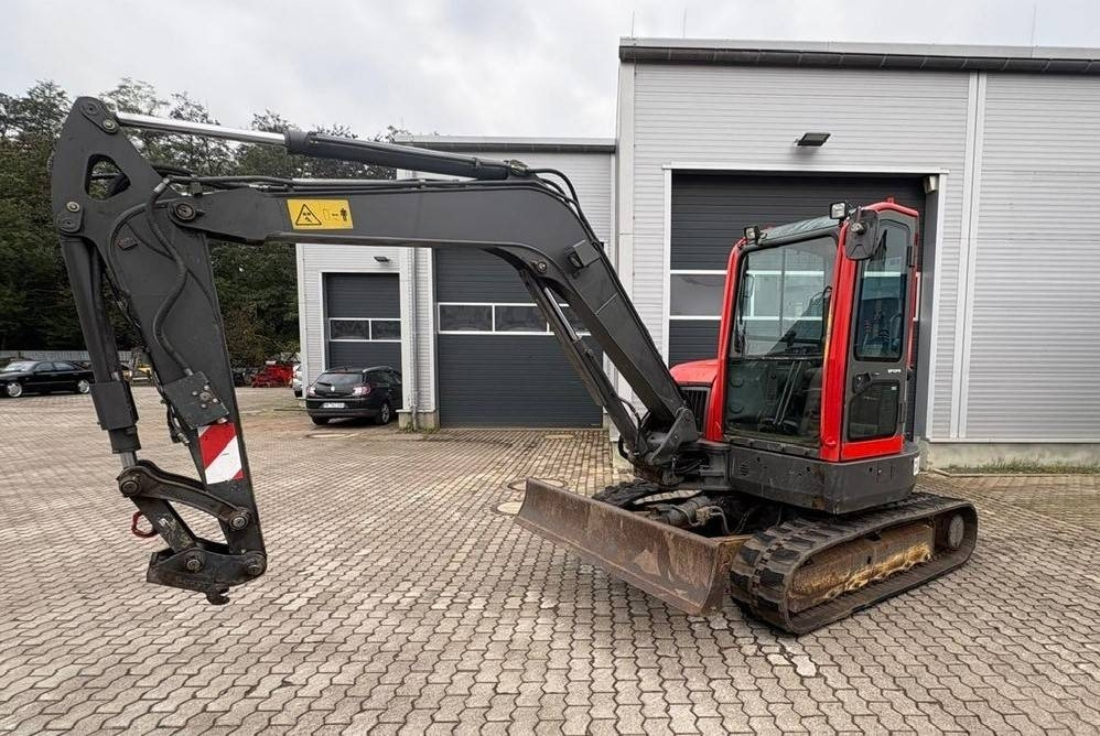 Volvo ECR 58 - Minikuormaaja: kuva Volvo ECR 58 - Minikuormaaja Volvo ECR 58 - Minikuormaaja: kuva Volvo ECR 58 - Minikuormaaja