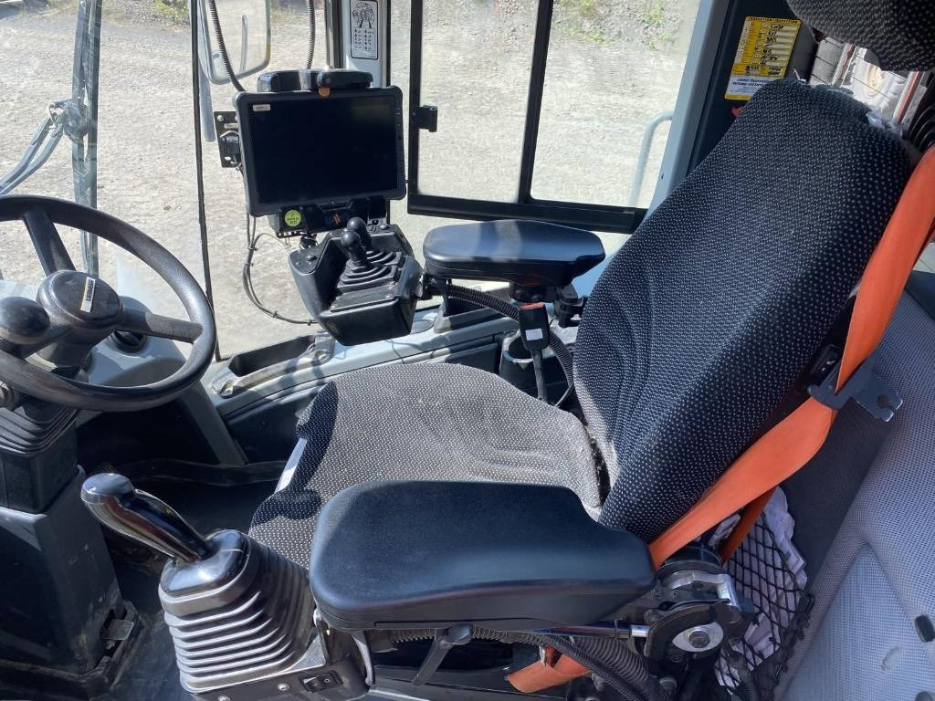 Liebherr L 576 X-Power - Pyöräkuormaaja: kuva Liebherr L 576 X-Power - Pyöräkuormaaja Liebherr L 576 X-Power - Pyöräkuormaaja: kuva Liebherr L 576 X-Power - Pyöräkuormaaja