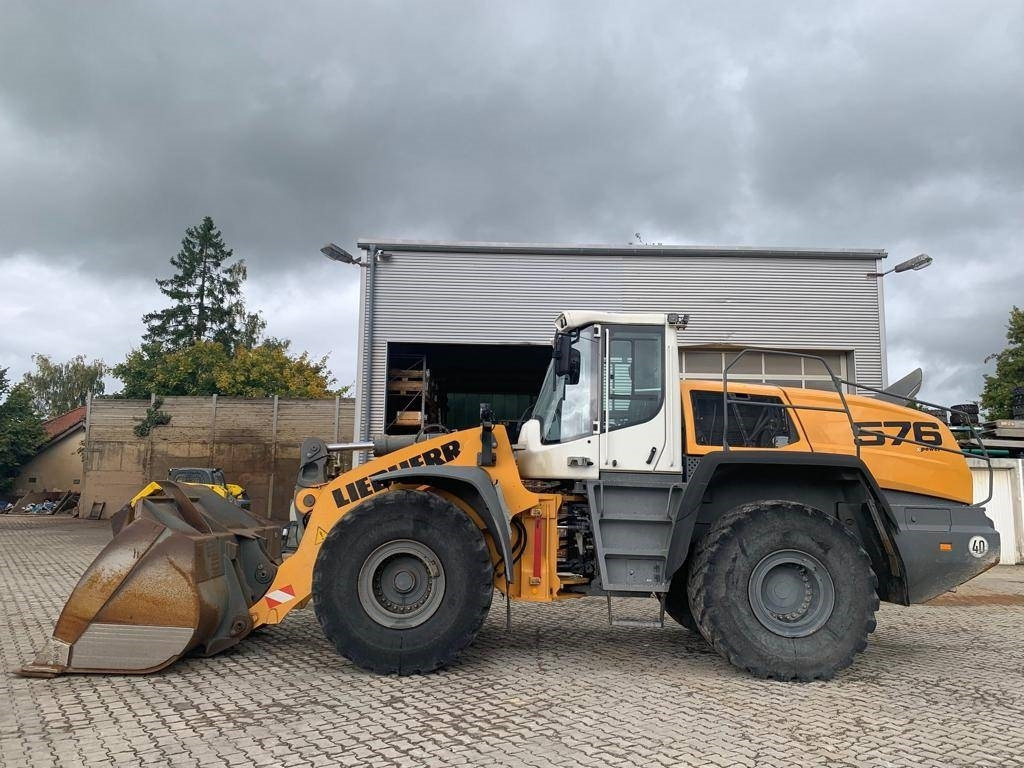 Liebherr L576 X Power - Pyöräkuormaaja: kuva Liebherr L576 X Power - Pyöräkuormaaja Liebherr L576 X Power - Pyöräkuormaaja: kuva Liebherr L576 X Power - Pyöräkuormaaja