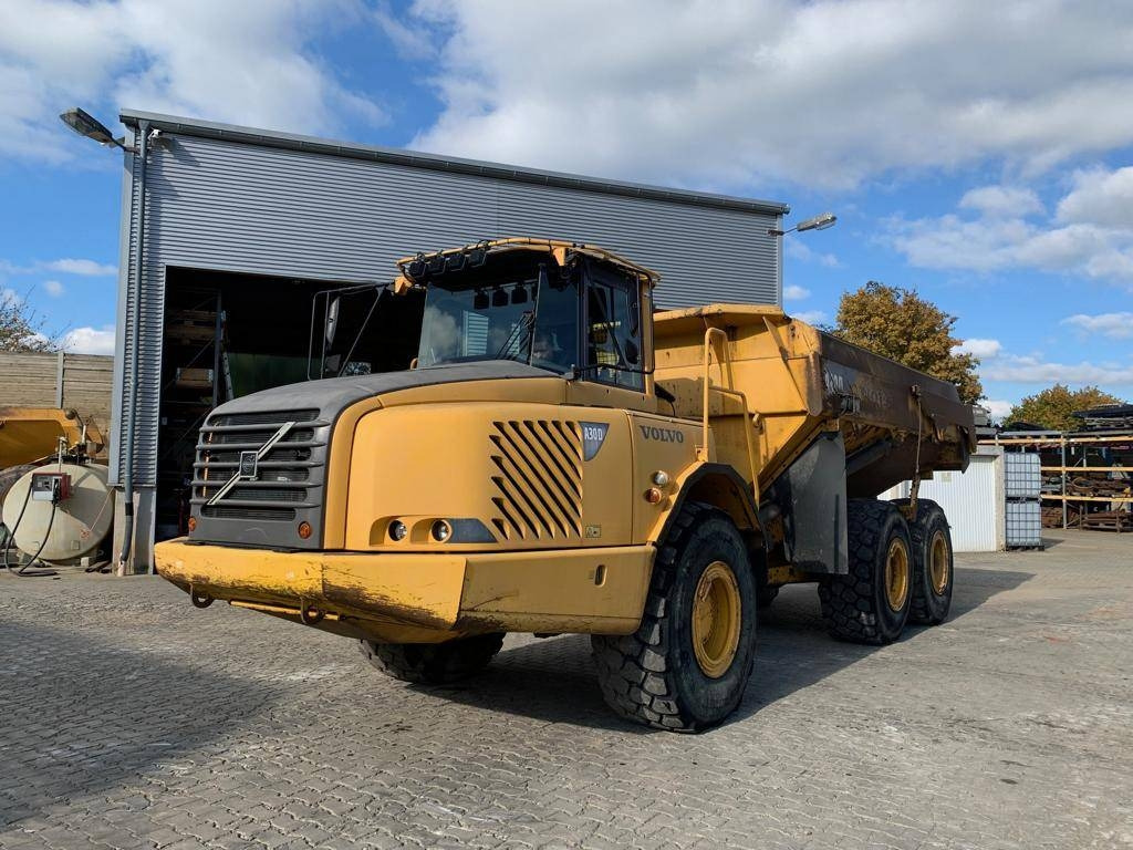 Volvo A 30 D - Nivelkippiauto: kuva Volvo A 30 D - Nivelkippiauto Volvo A 30 D - Nivelkippiauto: kuva Volvo A 30 D - Nivelkippiauto