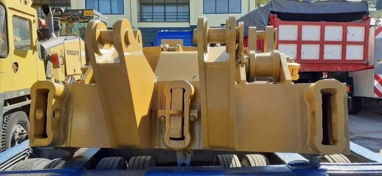 CAT MULTISHANK RIPPER FOR D7G/H - Puskutraktori: kuva CAT MULTISHANK RIPPER FOR D7G/H - Puskutraktori CAT MULTISHANK RIPPER FOR D7G/H - Puskutraktori: kuva CAT MULTISHANK RIPPER FOR D7G/H - Puskutraktori