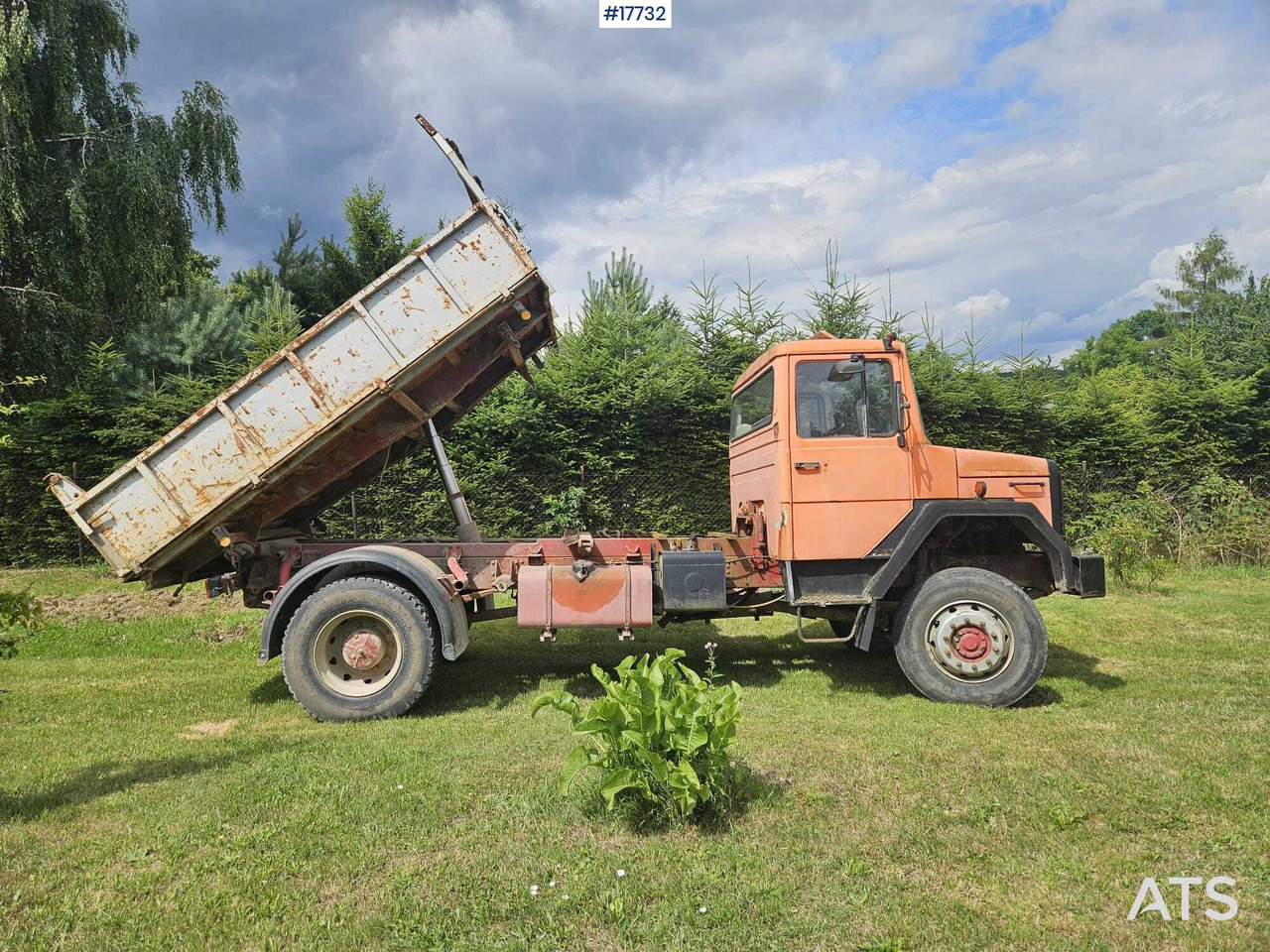 1986 Iveco Magirus - Kippiauto kuorma-auto: kuva 1986 Iveco Magirus - Kippiauto kuorma-auto 1986 Iveco Magirus - Kippiauto kuorma-auto: kuva 1986 Iveco Magirus - Kippiauto kuorma-auto