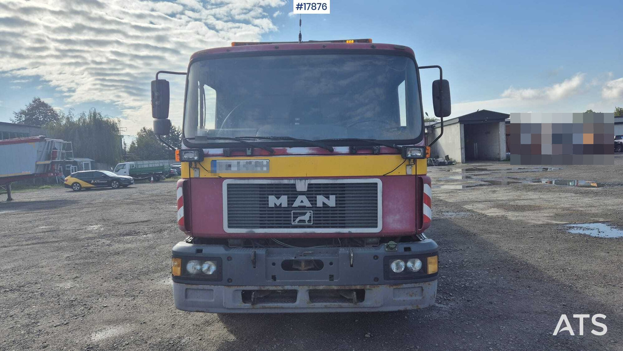 1997 MAN 18.224 - Lava-kuorma-auto, Nosturiauto: kuva 1997 MAN 18.224 - Lava-kuorma-auto, Nosturiauto 1997 MAN 18.224 - Lava-kuorma-auto, Nosturiauto: kuva 1997 MAN 18.224 - Lava-kuorma-auto, Nosturiauto