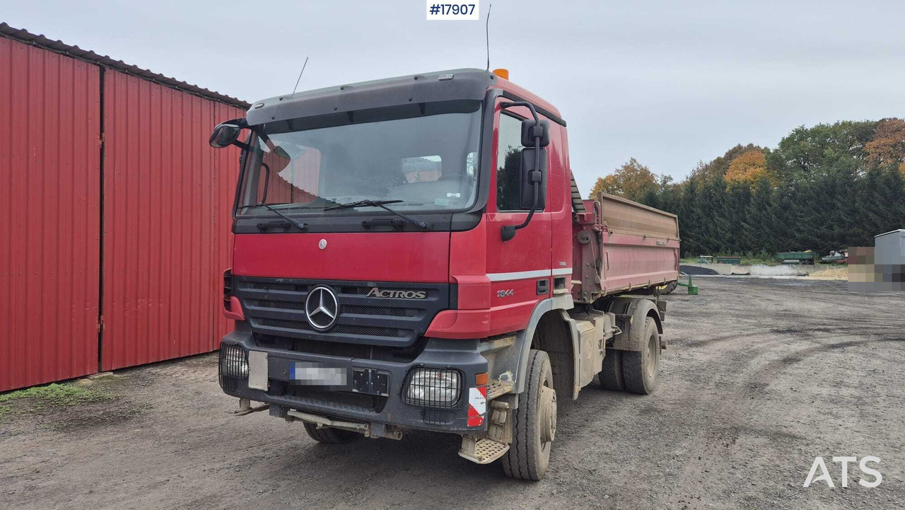 2008 Mercedes-Benz Actros 1844 - Kippiauto kuorma-auto: kuva 2008 Mercedes-Benz Actros 1844 - Kippiauto kuorma-auto 2008 Mercedes-Benz Actros 1844 - Kippiauto kuorma-auto: kuva 2008 Mercedes-Benz Actros 1844 - Kippiauto kuorma-auto