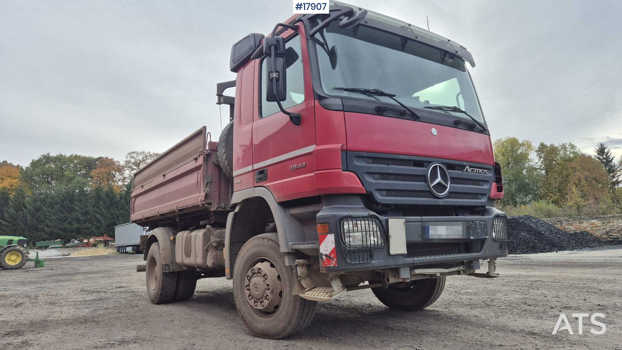2008 Mercedes-Benz Actros 1844 - Kippiauto kuorma-auto: kuva 2008 Mercedes-Benz Actros 1844 - Kippiauto kuorma-auto 2008 Mercedes-Benz Actros 1844 - Kippiauto kuorma-auto: kuva 2008 Mercedes-Benz Actros 1844 - Kippiauto kuorma-auto