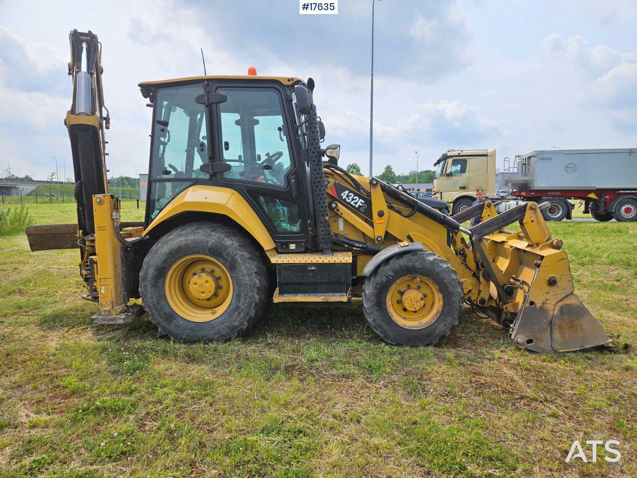 2016 Caterpillar 432F - Kaivuri-trukki: kuva 2016 Caterpillar 432F - Kaivuri-trukki 2016 Caterpillar 432F - Kaivuri-trukki: kuva 2016 Caterpillar 432F - Kaivuri-trukki