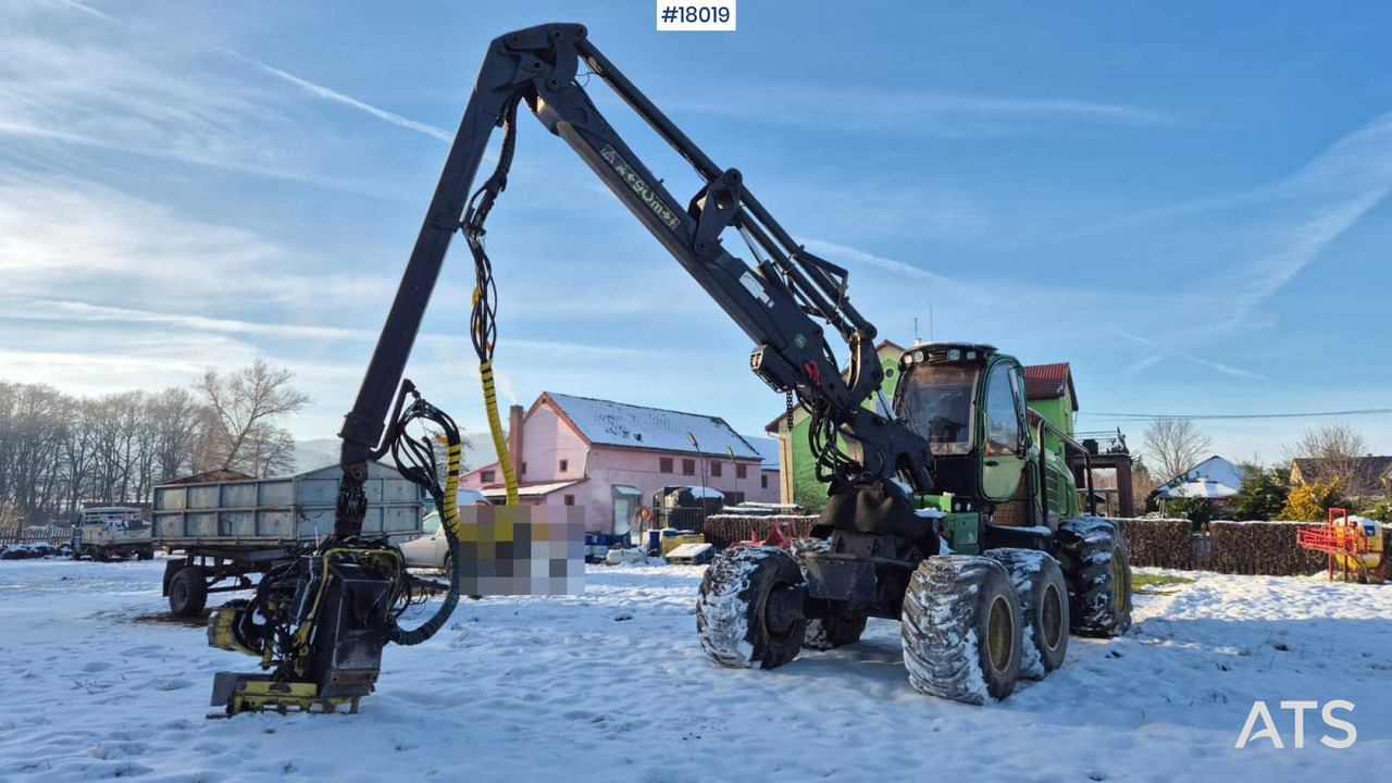 John Deere 1270E harvester (2009) - Harvesteri: kuva John Deere 1270E harvester (2009) - Harvesteri John Deere 1270E harvester (2009) - Harvesteri: kuva John Deere 1270E harvester (2009) - Harvesteri