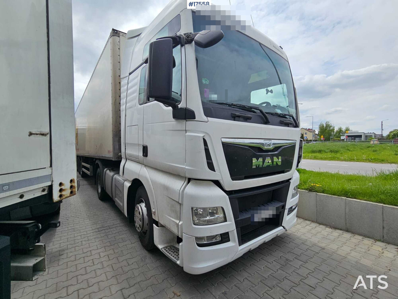2015 MAN TGX 18.440 - Vetopöytäauto: kuva 2015 MAN TGX 18.440 - Vetopöytäauto 2015 MAN TGX 18.440 - Vetopöytäauto: kuva 2015 MAN TGX 18.440 - Vetopöytäauto