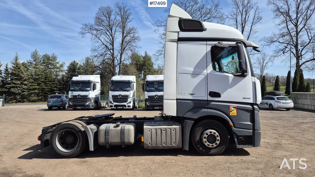 Truck tractor MERCEDES-BENZ ACTROS 1845 (2017) - Vetopöytäauto: kuva Truck tractor MERCEDES-BENZ ACTROS 1845 (2017) - Vetopöytäauto Truck tractor MERCEDES-BENZ ACTROS 1845 (2017) - Vetopöytäauto: kuva Truck tractor MERCEDES-BENZ ACTROS 1845 (2017) - Vetopöytäauto
