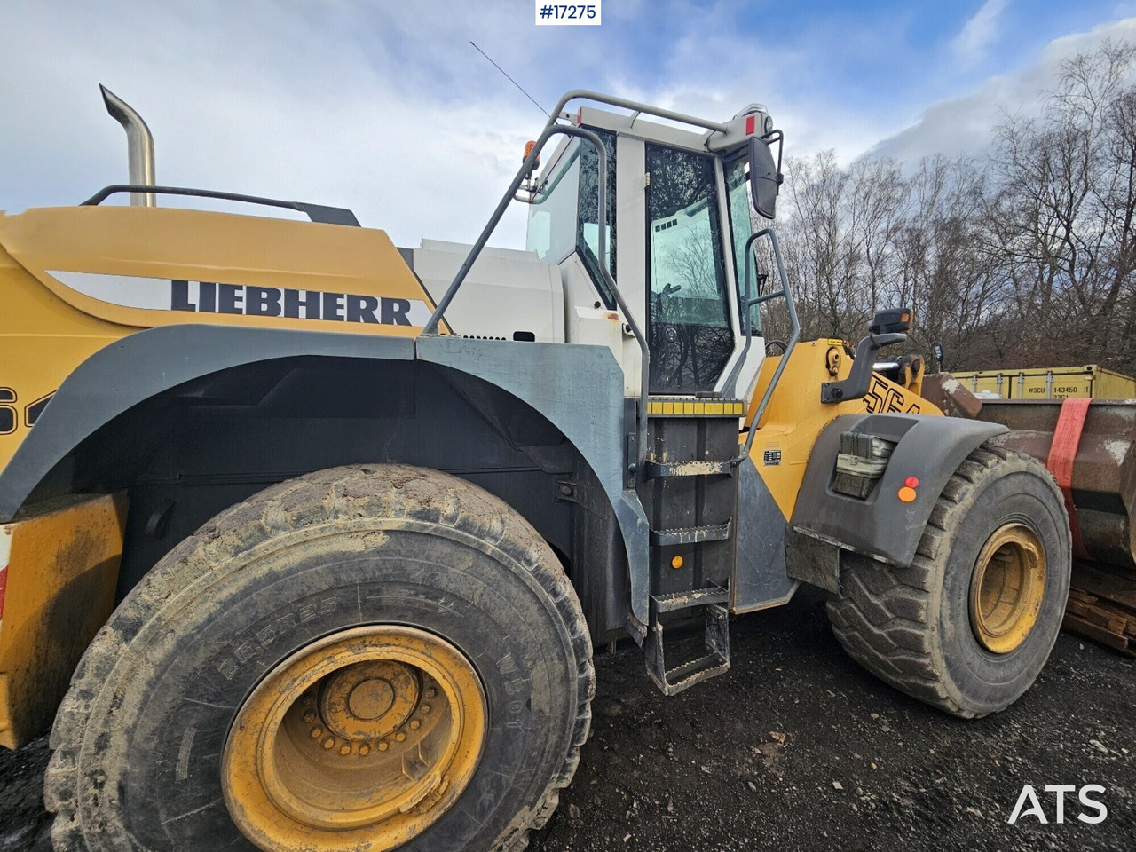Wheel loader LIEBHERR L564 2plus2 (2004) - Pyöräkuormaaja: kuva Wheel loader LIEBHERR L564 2plus2 (2004) - Pyöräkuormaaja Wheel loader LIEBHERR L564 2plus2 (2004) - Pyöräkuormaaja: kuva Wheel loader LIEBHERR L564 2plus2 (2004) - Pyöräkuormaaja