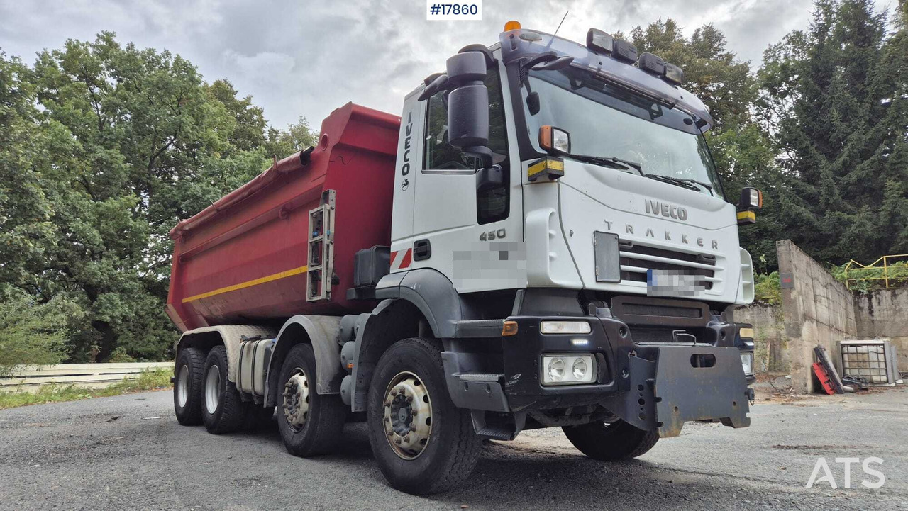 Kippiauto kuorma-auto Wywrotka IVECO TRAKKER 450 (2008): kuva Kippiauto kuorma-auto Wywrotka IVECO TRAKKER 450 (2008)