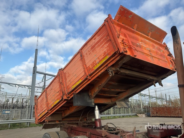 1992 Iveco 330.36H 6x4 T/A Dump Truck - Kippiauto kuorma-auto: kuva 1992 Iveco 330.36H 6x4 T/A Dump Truck - Kippiauto kuorma-auto 1992 Iveco 330.36H 6x4 T/A Dump Truck - Kippiauto kuorma-auto: kuva 1992 Iveco 330.36H 6x4 T/A Dump Truck - Kippiauto kuorma-auto