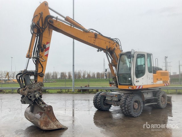 2007 Liebherr A904C Wheel Excavator - Pyöräalustainen kaivinkone: kuva 2007 Liebherr A904C Wheel Excavator - Pyöräalustainen kaivinkone 2007 Liebherr A904C Wheel Excavator - Pyöräalustainen kaivinkone: kuva 2007 Liebherr A904C Wheel Excavator - Pyöräalustainen kaivinkone