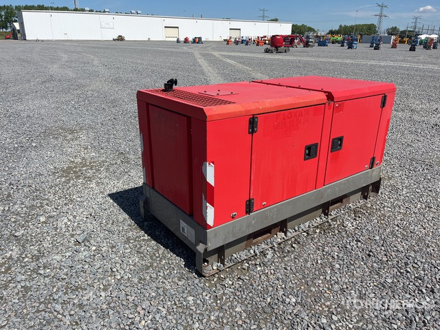 2012 Atlas Copco QAS40 40 kVA Skid-Mounted Generator Set - Sähkögeneraattori: kuva 2012 Atlas Copco QAS40 40 kVA Skid-Mounted Generator Set - Sähkögeneraattori 2012 Atlas Copco QAS40 40 kVA Skid-Mounted Generator Set - Sähkögeneraattori: kuva 2012 Atlas Copco QAS40 40 kVA Skid-Mounted Generator Set - Sähkögeneraattori