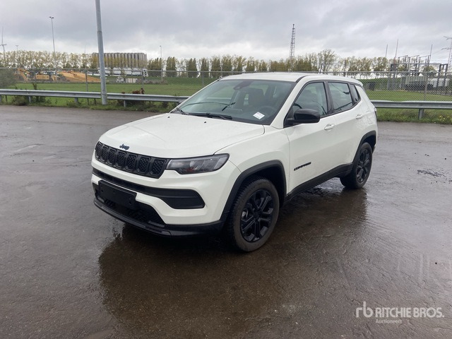 2022 Jeep Compass Longitude 4WD Hybrid (Unused) SUV - Maasturi/ Katumaasturi: kuva 2022 Jeep Compass Longitude 4WD Hybrid (Unused) SUV - Maasturi/ Katumaasturi 2022 Jeep Compass Longitude 4WD Hybrid (Unused) SUV - Maasturi/ Katumaasturi: kuva 2022 Jeep Compass Longitude 4WD Hybrid (Unused) SUV - Maasturi/ Katumaasturi